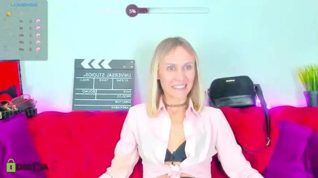Image 10 of goddess_kate_ Stream on Chaturbate on 16 months ago