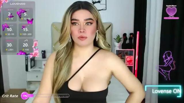 Image 2 of goddess_lykafox Stream on Chaturbate on 1 month ago