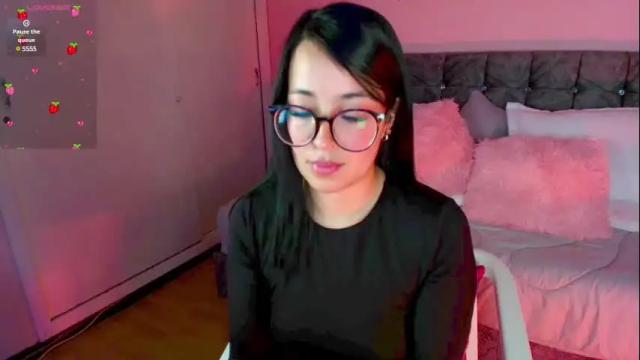 Image 4 of goddess_martina Stream on Chaturbate on 2 months ago