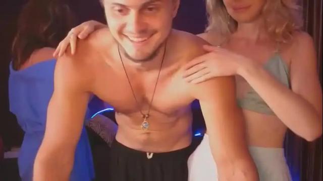 Image 6 of goddess_marylin Stream on Chaturbate on 19 days ago