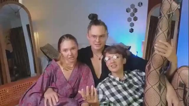 Image 3 of goddess_marylin Stream on Chaturbate on 2 months ago