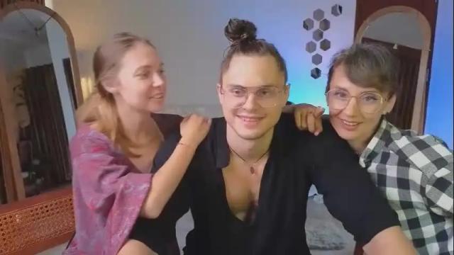 Image 4 of goddess_marylin Stream on Chaturbate on 2 months ago