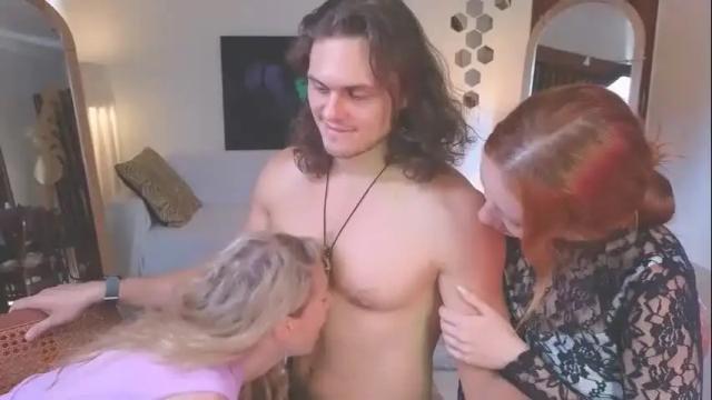 Image 12 of goddess_marylin Stream on Chaturbate on 2 months ago