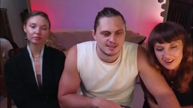 Image 3 of goddess_marylin Stream on Chaturbate on 3 months ago