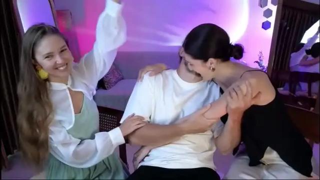 Image 2 of goddess_marylin Stream on Chaturbate on 2 months ago