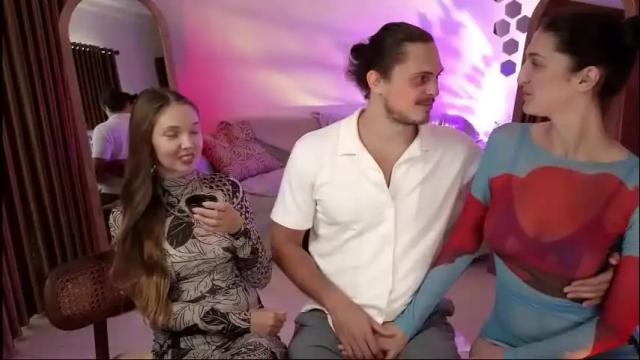 Image 3 of goddess_marylin Stream on Chaturbate on 2 months ago