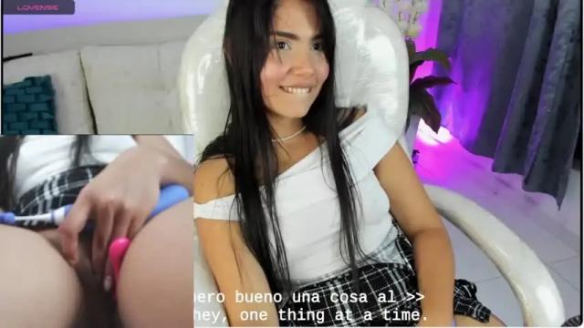 Image 10 of goddess_mia2 Stream on Chaturbate on 13 months ago