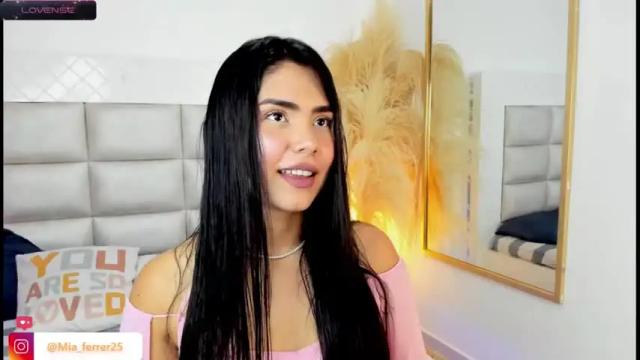 Thumbnail 1, goddess_mia2's Stream at Chaturbate, 13 months ago
