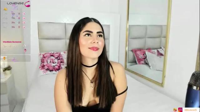 Thumbnail 3, goddess_mia2's Stream at Chaturbate, 1 month ago