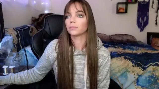 Image 2 of goddess_of_mars Stream on Chaturbate on 16 months ago