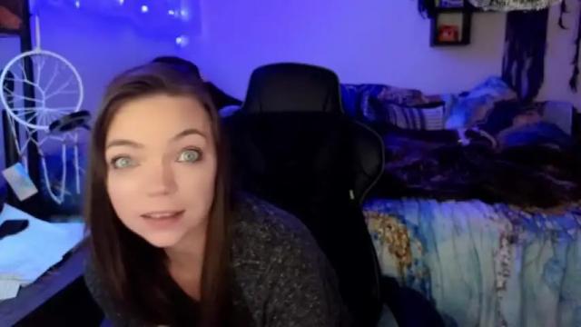 Image 7 of goddess_of_mars Stream on Chaturbate on 12 months ago