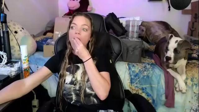 Image 3 of goddess_of_mars Stream on Chaturbate on 1 month ago