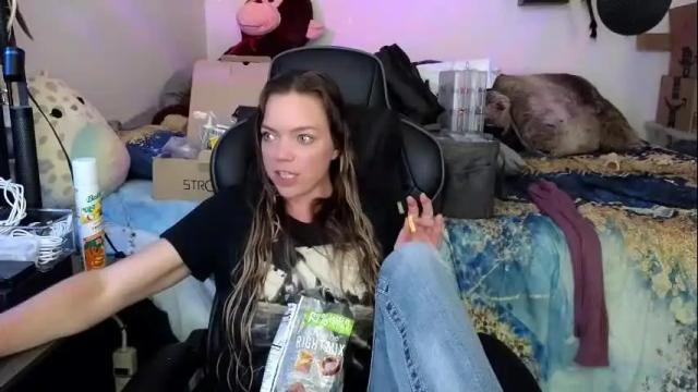 Image 4 of goddess_of_mars Stream on Chaturbate on 1 month ago