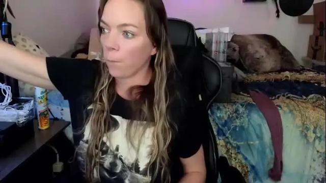 Image 6 of goddess_of_mars Stream on Chaturbate on 1 month ago