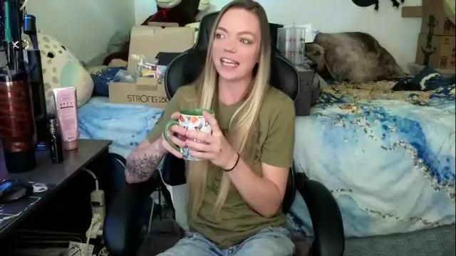 Image 11 of goddess_of_mars Stream on Chaturbate on 1 month ago