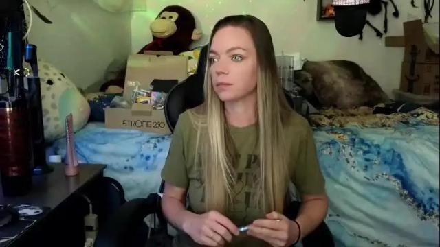 Image 4 of goddess_of_mars Stream on Chaturbate on 1 month ago
