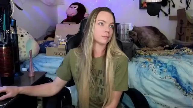 Image 7 of goddess_of_mars Stream on Chaturbate on 1 month ago
