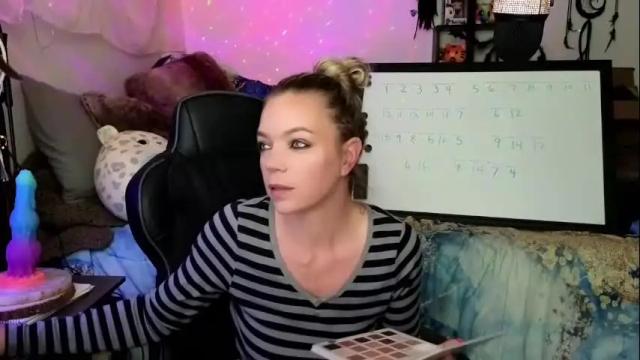 Image 3 of goddess_of_mars Stream on Chaturbate on 17 days ago