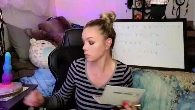 Image 4 of goddess_of_mars Stream on Chaturbate on 17 days ago