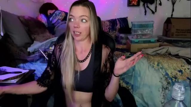 Image 11 of goddess_of_mars Stream on Chaturbate on 2 days ago