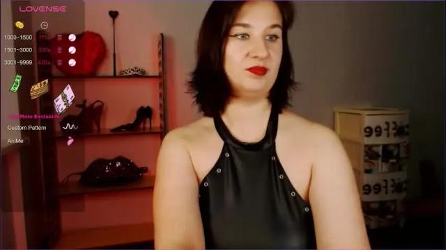 Image 4 of goddess_sophie99 Stream on Chaturbate on 2 months ago