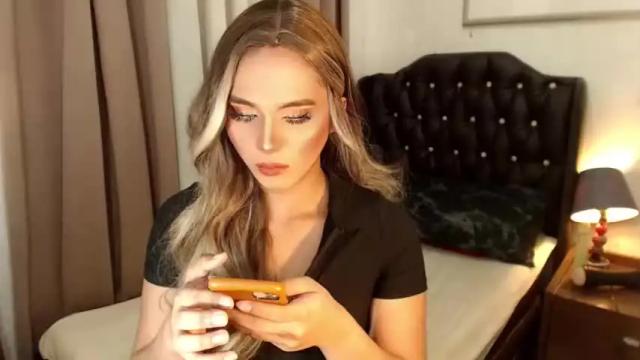 Image 11 of goddessangelts Stream on Chaturbate on 12 months ago