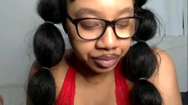 Image 2 of goddessdaisysky Stream on Chaturbate on 1 month ago