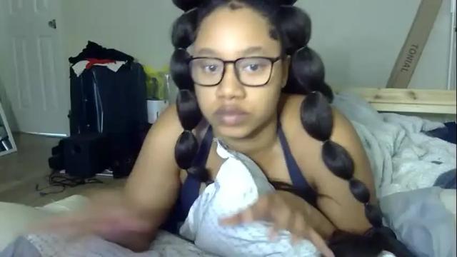 Image 3 of goddessdaisysky Stream on Chaturbate on 5 months ago