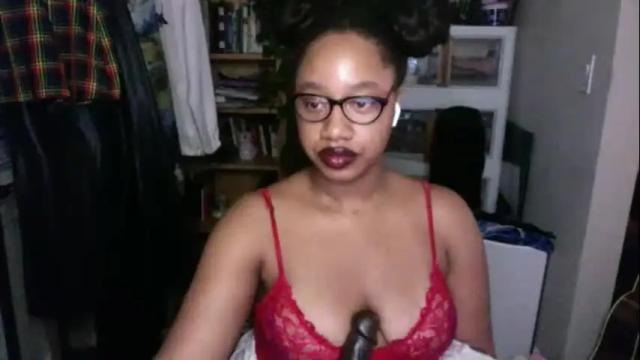 Image 4 of goddessdaisysky Stream on Chaturbate on 4 months ago