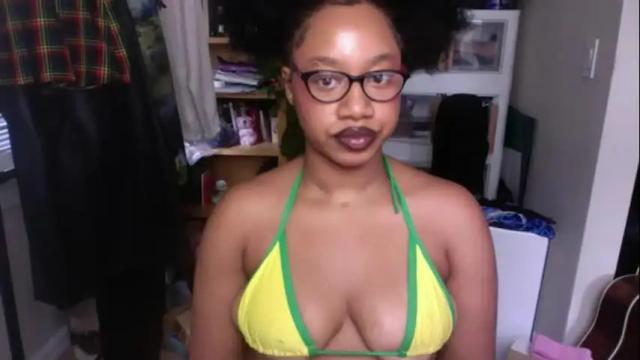 Image 4 of goddessdaisysky Stream on Chaturbate on 3 months ago