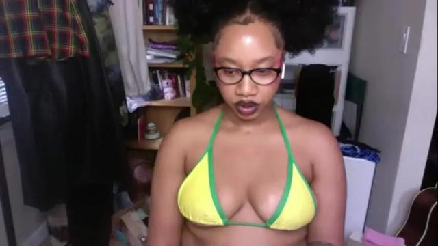 Image 7 of goddessdaisysky Stream on Chaturbate on 3 months ago