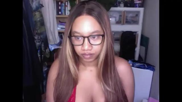 Image 4 of goddessdaisysky Stream on Chaturbate on 3 months ago