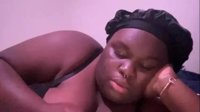Image 2 of goddessjackieoz Stream on Chaturbate on 4 days ago