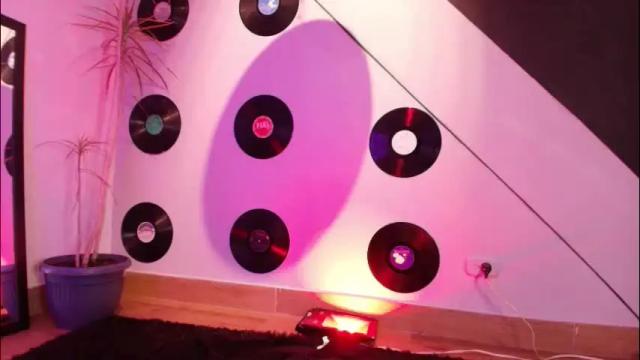 Image 4 of goddessjulieta Stream on Chaturbate on 1 month ago