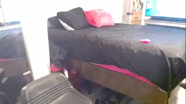 Image 2 of goddesskallie Stream on Chaturbate on 6 months ago