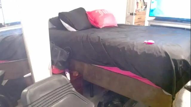 Image 4 of goddesskallie Stream on Chaturbate on 6 months ago