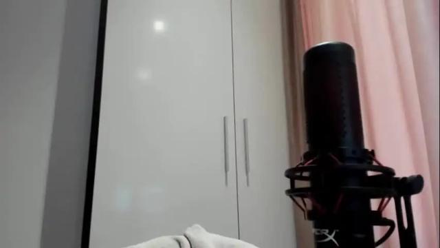 Image 12 of goddesskasyia Stream on Chaturbate on 11 days ago