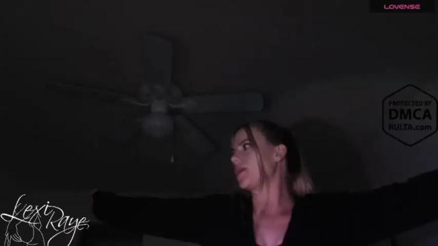 Image 3 of goddesslexiraye Stream on Chaturbate on 15 months ago