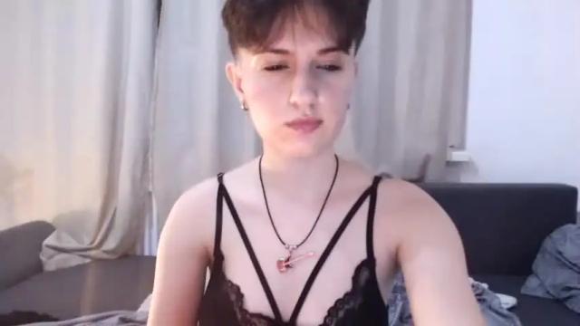 Image 2 of goddessmaeve Stream on Chaturbate on 28 months ago