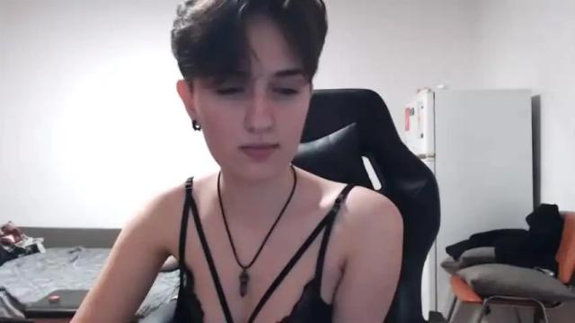 Image 11 of goddessmaeve Stream on Chaturbate on 19 months ago