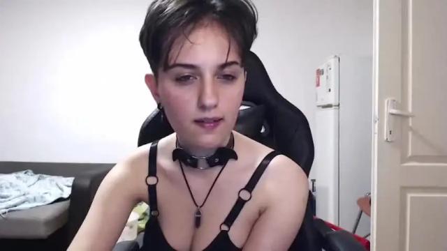 Image 12 of goddessmaeve Stream on Chaturbate on 16 months ago