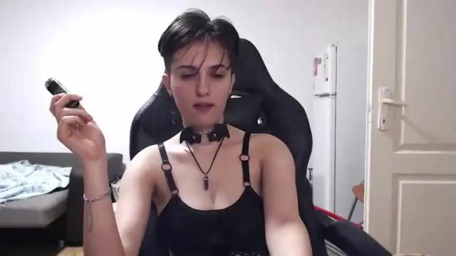 Image 2 of goddessmaeve Stream on Chaturbate on 16 months ago