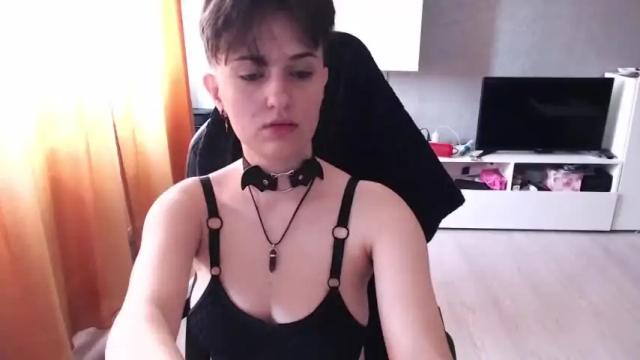 Image 2 of goddessmaeve Stream on Chaturbate on 13 months ago