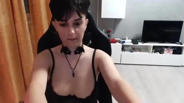 Image 12 of goddessmaeve Stream on Chaturbate on 13 months ago