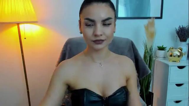 Thumbnail 1, goddessmiaa's Stream at Chaturbate, 15 months ago