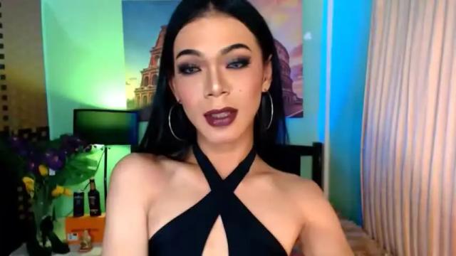 Image 12 of goddessmichaella Stream on Chaturbate on 14 months ago