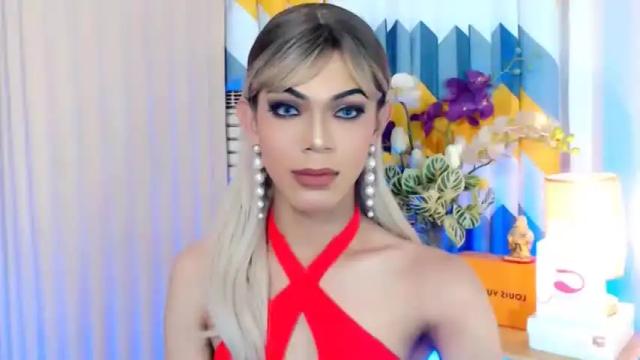 Image 2 of goddessmichaella Stream on Chaturbate on 13 months ago