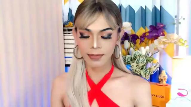 Image 4 of goddessmichaella Stream on Chaturbate on 13 months ago
