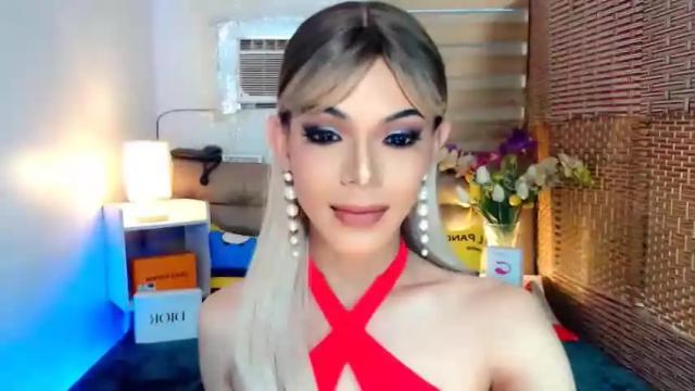 Image 8 of goddessmichaella Stream on Chaturbate on 12 months ago
