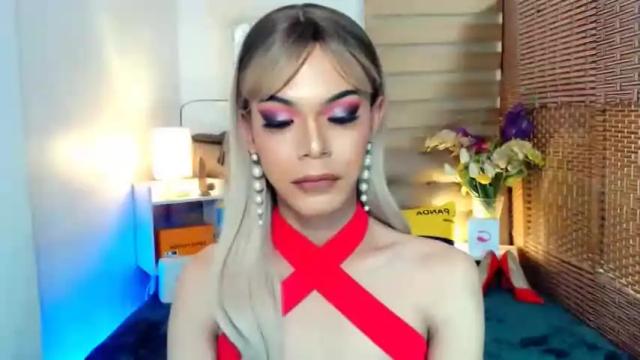 Image 12 of goddessmichaella Stream on Chaturbate on 14 months ago